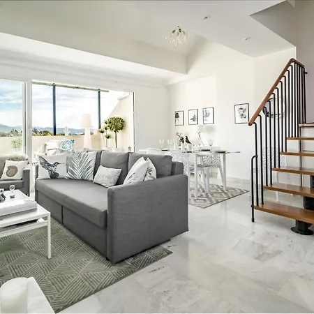 Sad-spacious 2 Bedroom Duplex Puerto Banus * Marbella