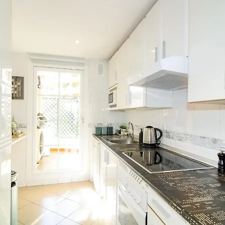 Apartment Sad-spacious 2 Bedroom Duplex Puerto Banus *